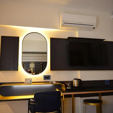 Oasis Otel 3*