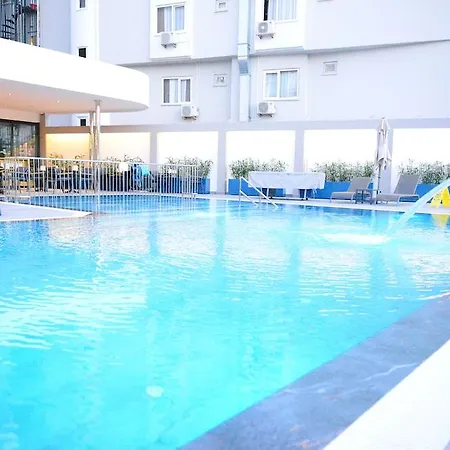 Oasis Otel 3*