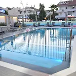 Szálloda Oasis 3*