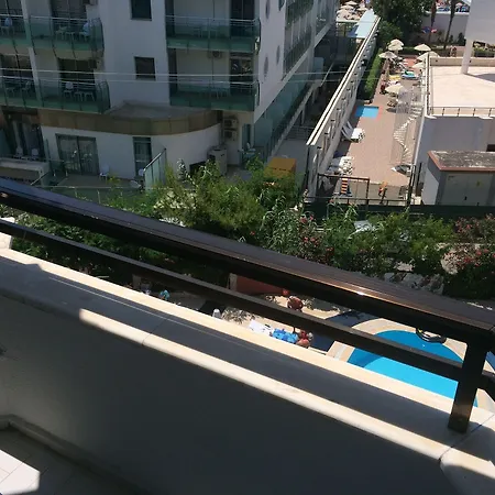 Hotel Oasis 3*