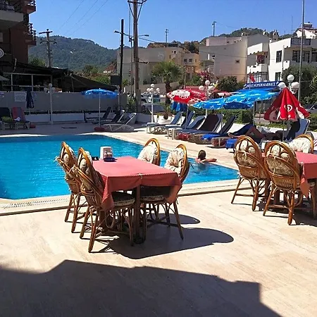 Ξενοδοχείο Oasis