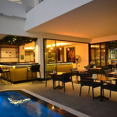 Oasis 3*